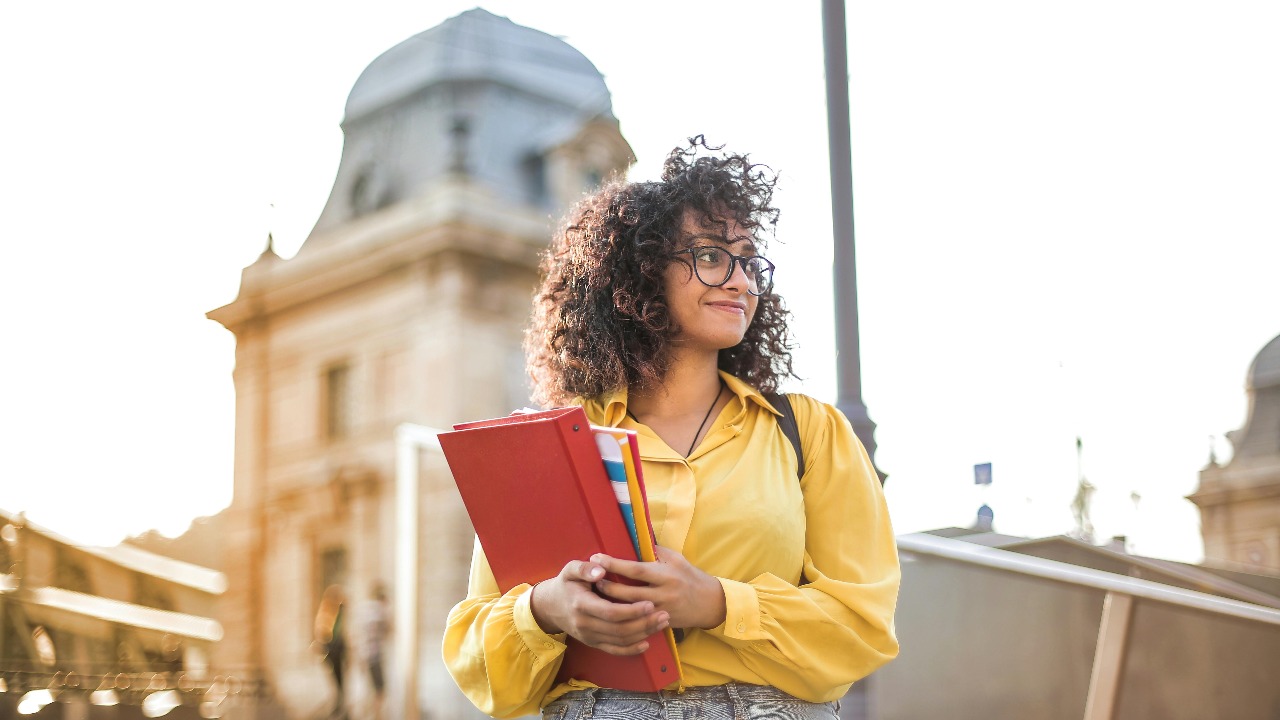 The Business Today–MDRA Best b-schools rankings 2025 highlight India’s leading private management institutes based on academic excellence, placements and future readiness. 4 Indian B-schools on LinkedIn's global top MBA list, ISB in top 5