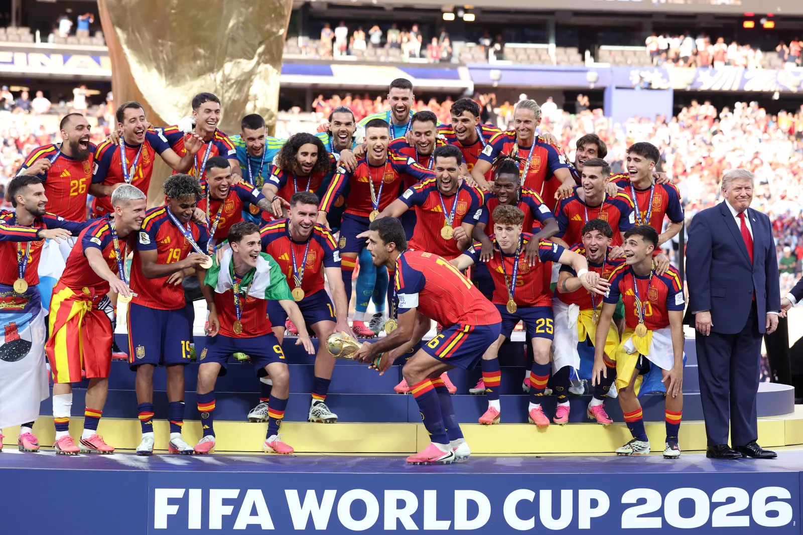 Top Democrat Brutally Mocks Trump Over World Cup Trophy Cup Moment