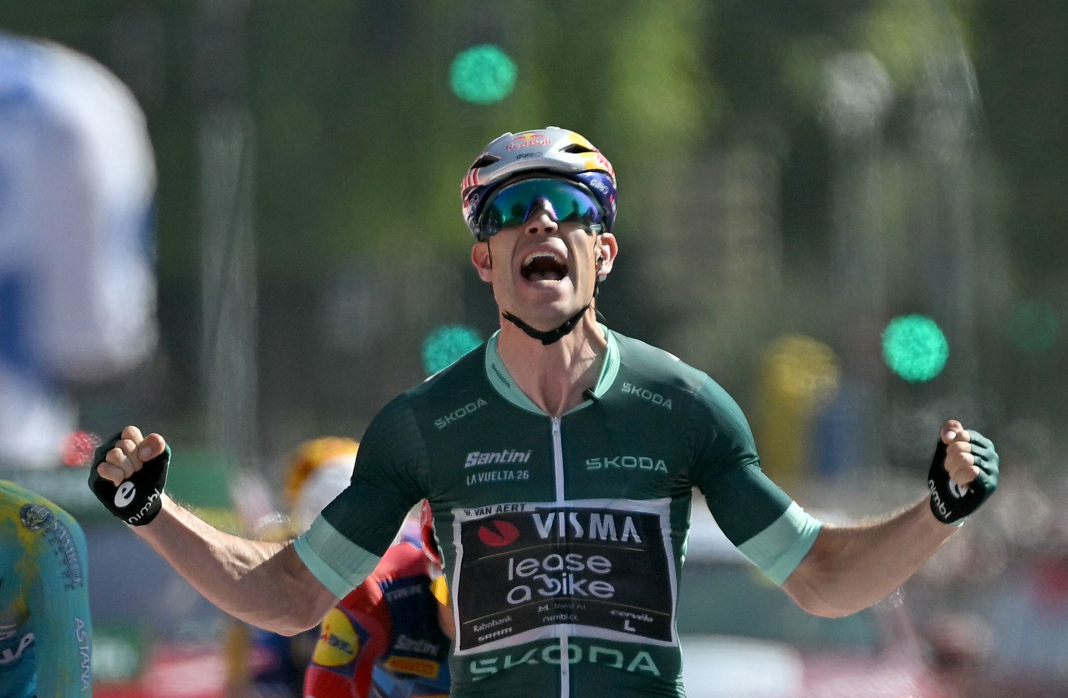 Wout van Aert celebra el triunfo en La Vuelta