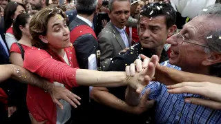 Colau tras ser proclamada primera alcaldesa de la capital catalana