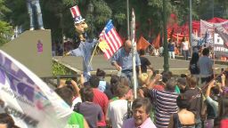 Argentina Obama protest Flores LKLV_00000000.jpg