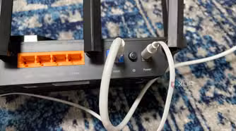 Plug in a TP-Link router 3
