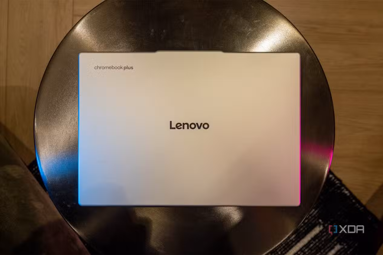 Lenovo Chromebook Plus-1