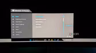 Alienware OSD showing gamma level