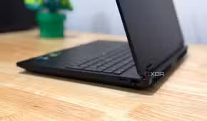 hyperx omen 15 showing right ports