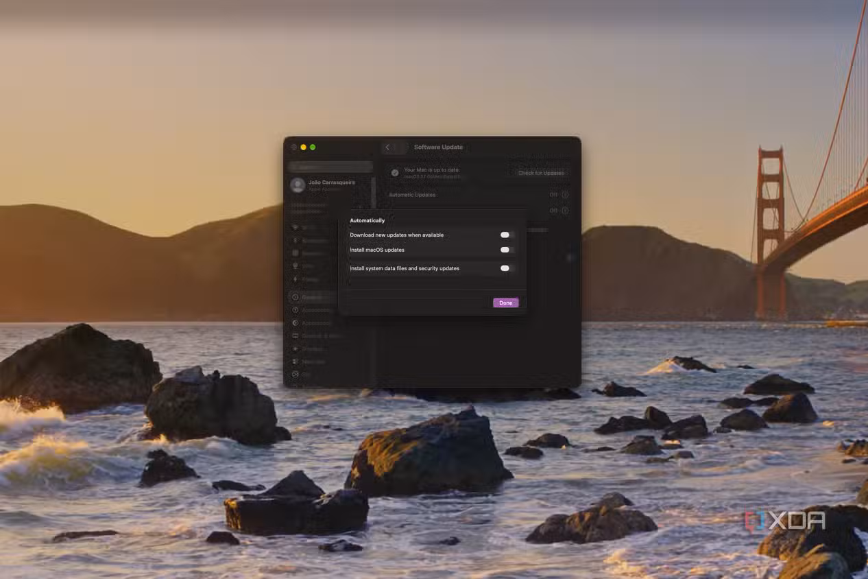 Screenshot of the System Seittings app on macOS 27 showing automatic updates are disabled