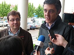 Les bustes d'Eduardo Madina et Guillermo Fernándz Vara lors d'un congrès en 2012