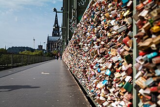 Köln, Hohenzollernbrücke