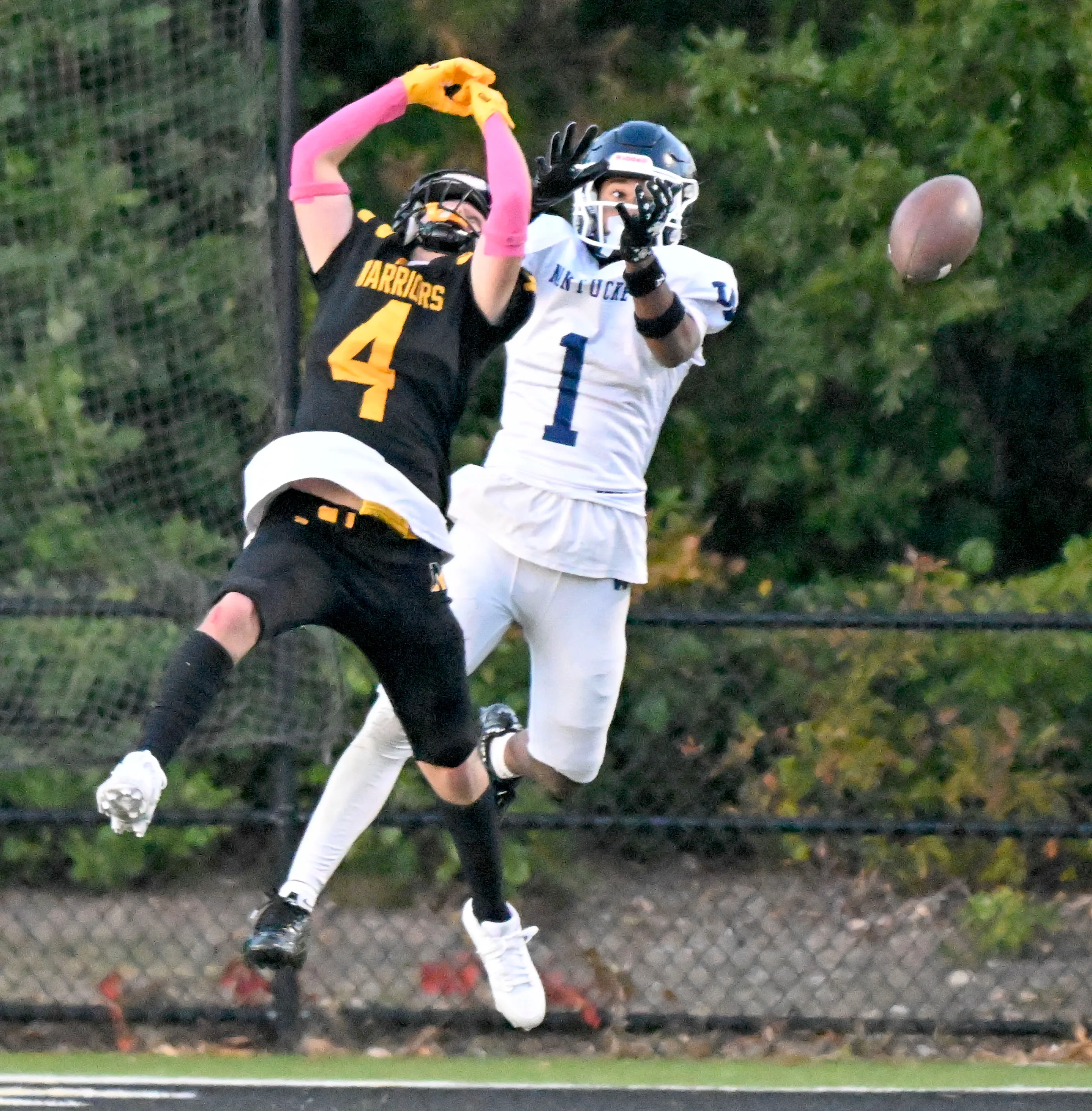Cape and Islands football picks for Week 6 games