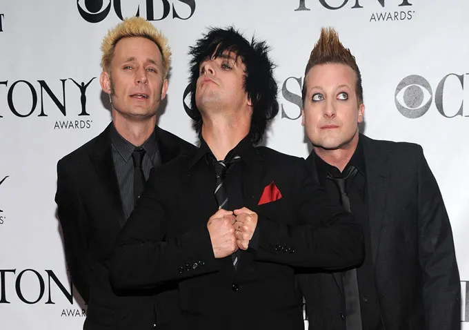 Green Day, Dave Navarro Documentaries Kick Off New AXS Series 'Reel Real'