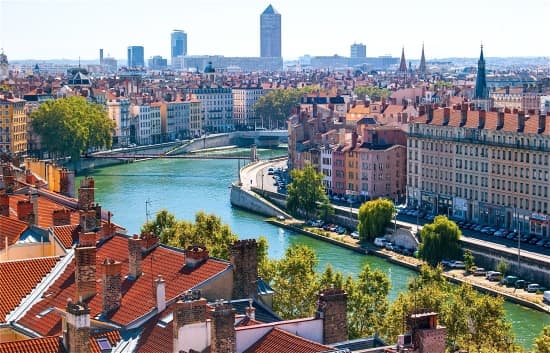 Lyon Lyon