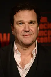 Douglas Hodge