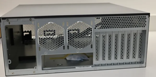 SilverStone RM4A rear