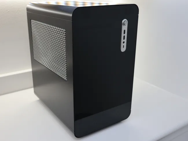 System76 Thelio Mira new design