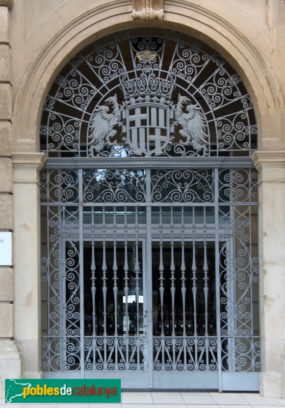 Barcelona - Palau Nacional (Foto: Albert Esteves, 2016) Barcelona - Palau Nacional