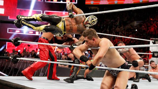 WWE Photo